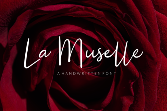 La Muselle: A Modern Handwritten Font for Campaigns